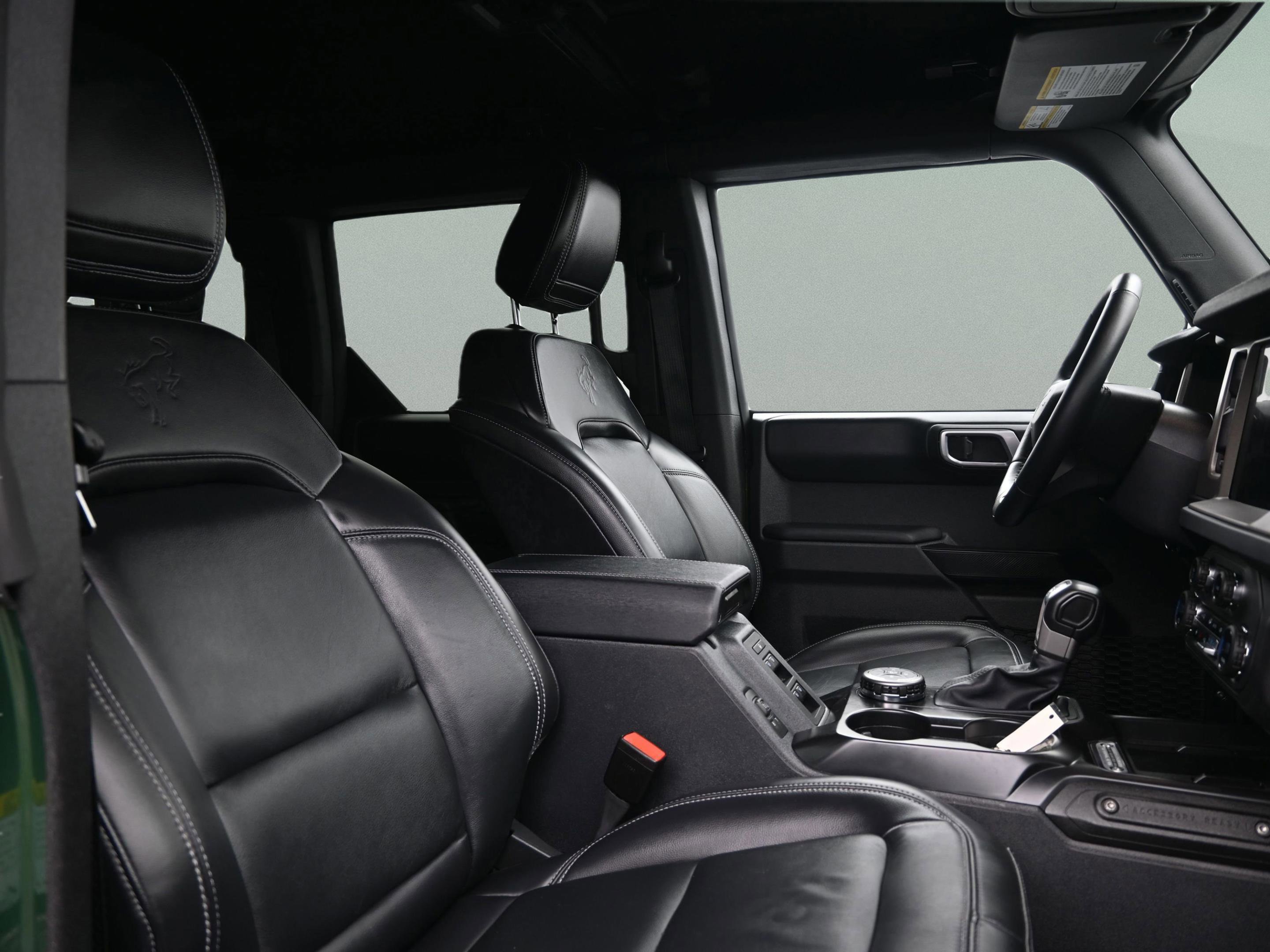 Used 2025 Ford Bronco Outer Banks image 36