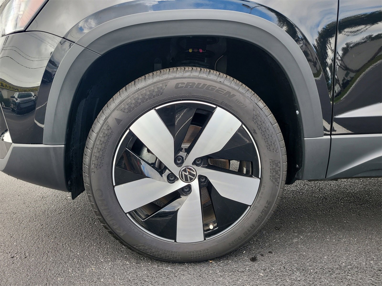 Certified 2025 Volkswagen Taos S image 10