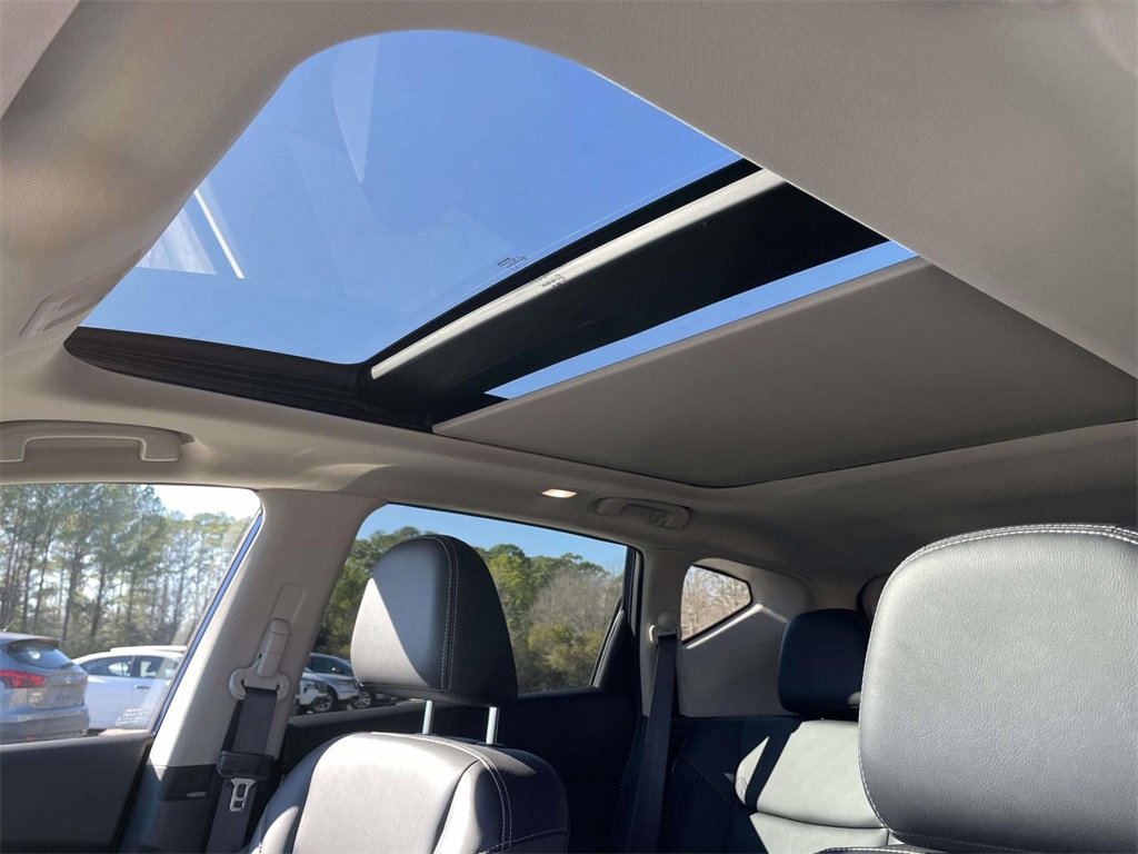 Used 2024 Nissan Murano SL image 18