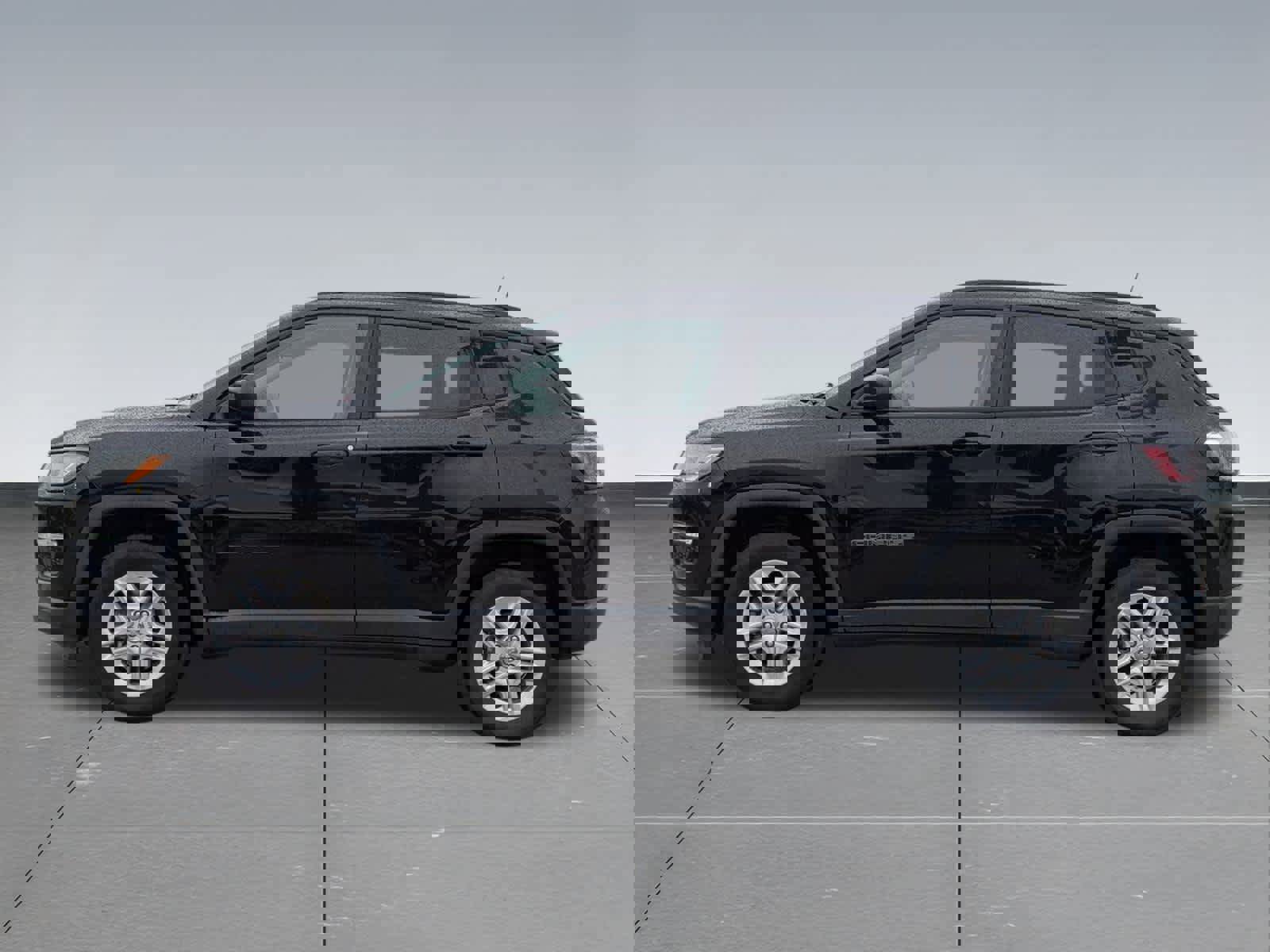 Used 2018 Jeep Compass Sport w/ Tech Group image 3