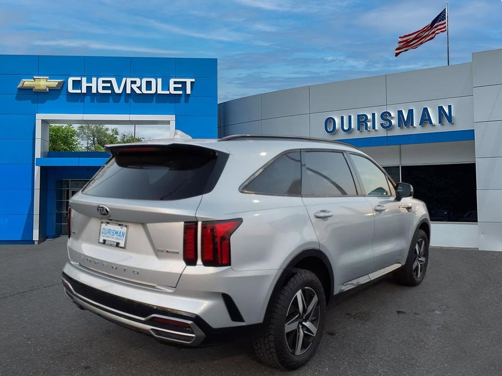 Used 2021 Kia Sorento EX w/ Panoramic Sunroof Package image 3