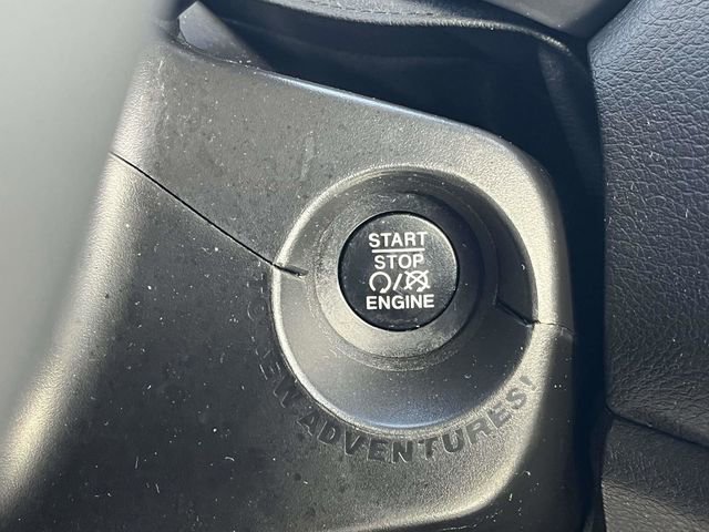 Used 2019 Jeep Renegade Latitude image 30