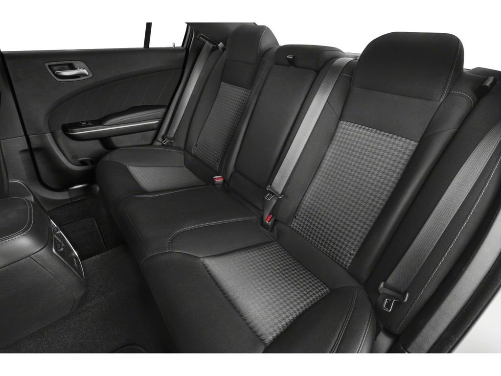 Used 2022 Dodge Charger Scat Pack w/ Dynamics Package RWD image 8
