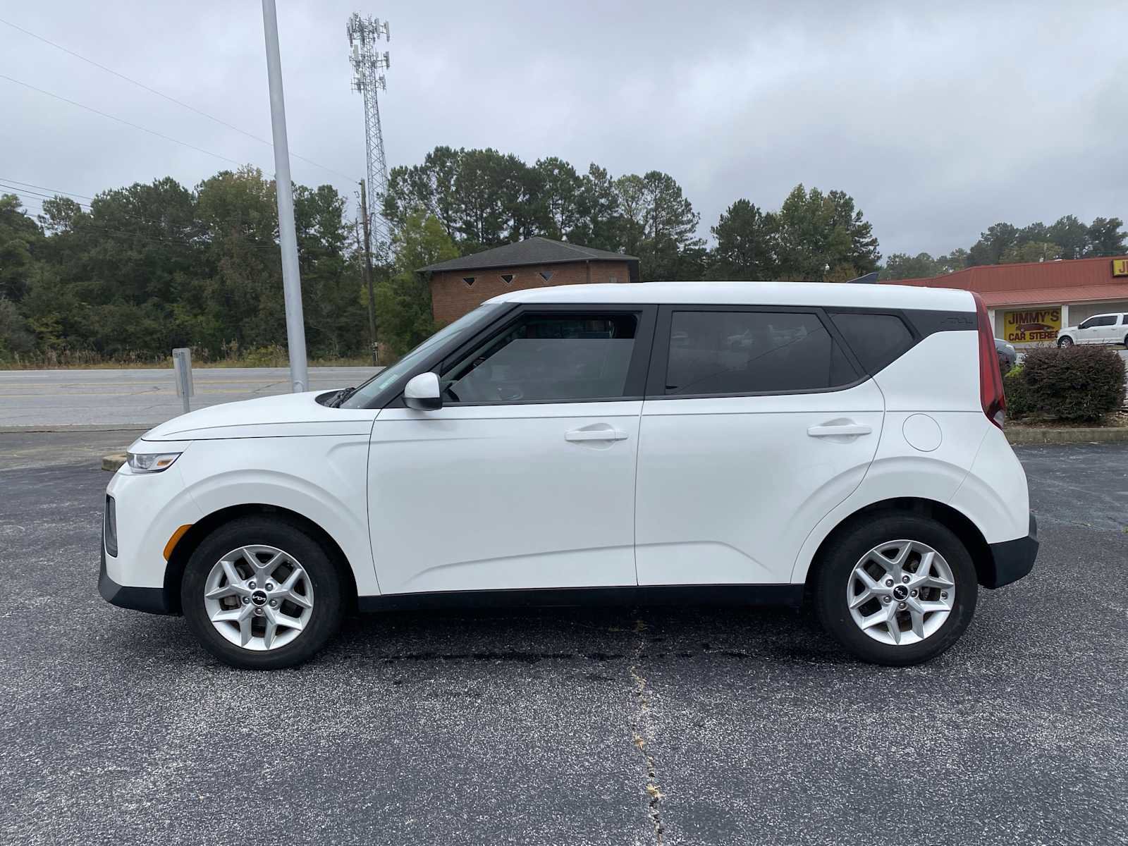 Used 2022 Kia Soul LX w/ Technology Package image 8