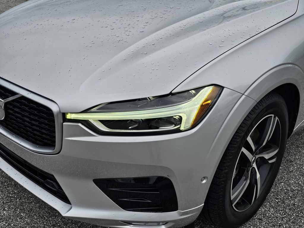 Used 2018 Volvo XC60 T6 R-Design w/ Convenience Package AWD/4WD image 6