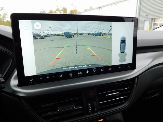 New 2026 Ford Escape SE image 37