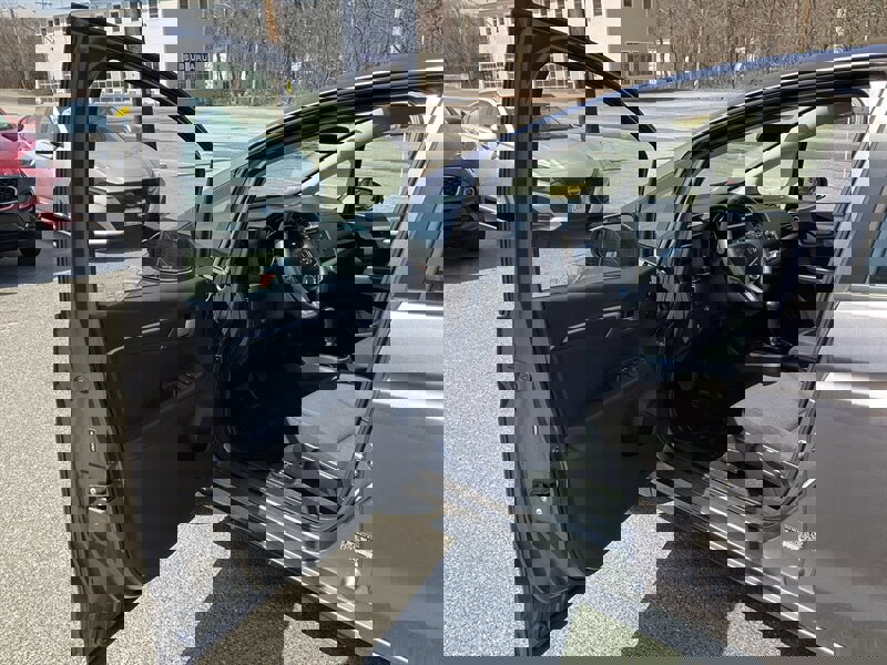 Used 2018 Honda Fit LX image 21