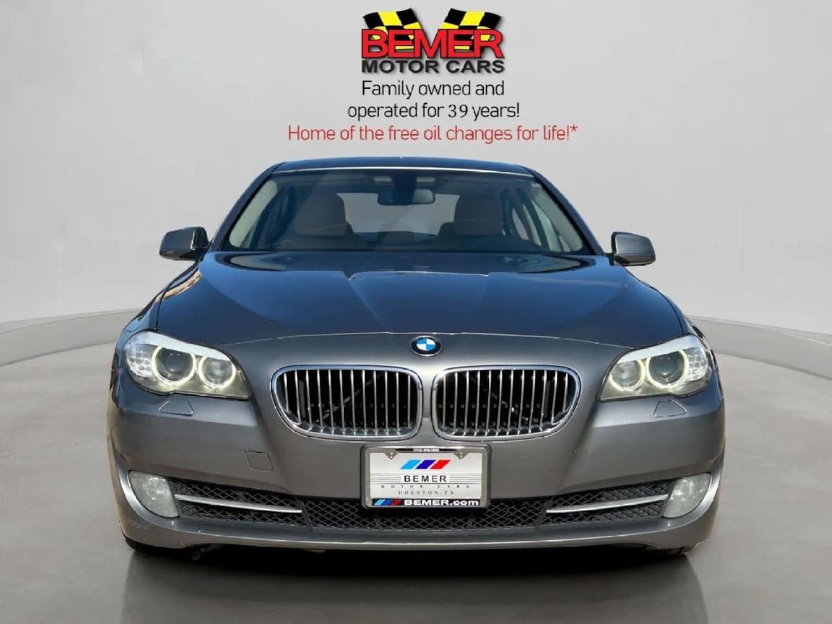 Used 2013 BMW 528i xDrive Sedan AWD/4WD image 8