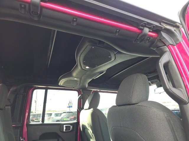 Used 2024 Jeep Gladiator Sport image 46