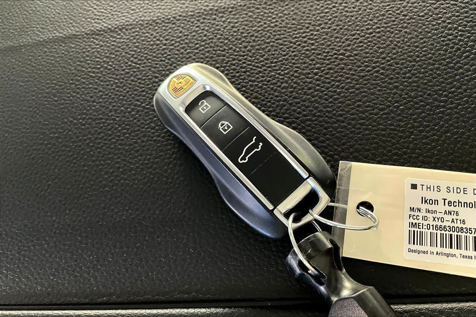 Used 2022 Porsche Cayenne E-Hybrid AWD/4WD image 46