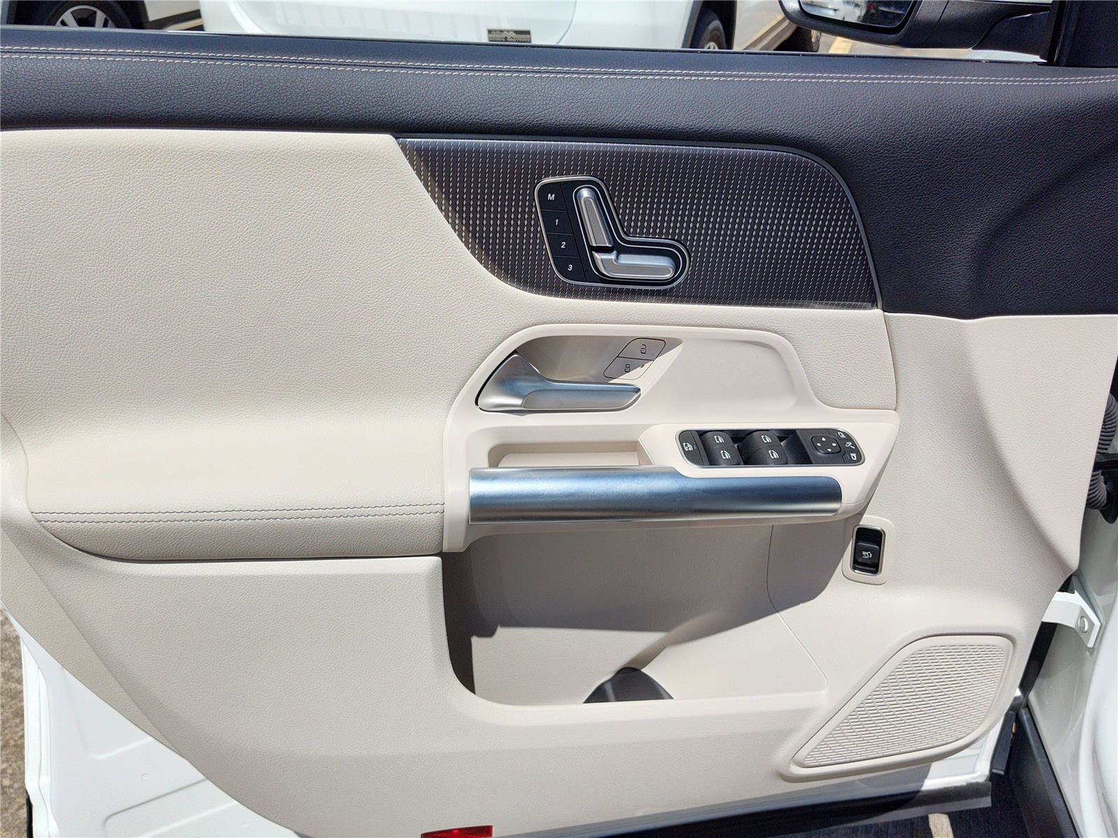Used 2023 Mercedes-Benz GLA 250 image 15