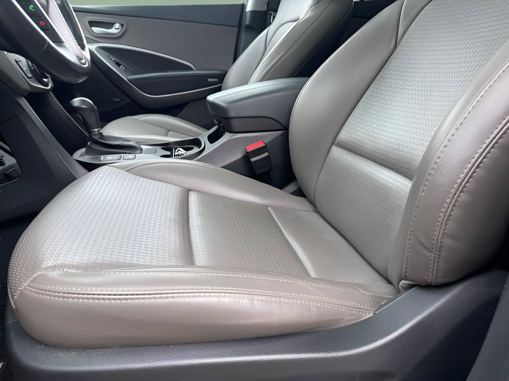 Used 2015 Hyundai Santa Fe Sport 2.0T w/ Option Group 05 AWD/4WD image 19