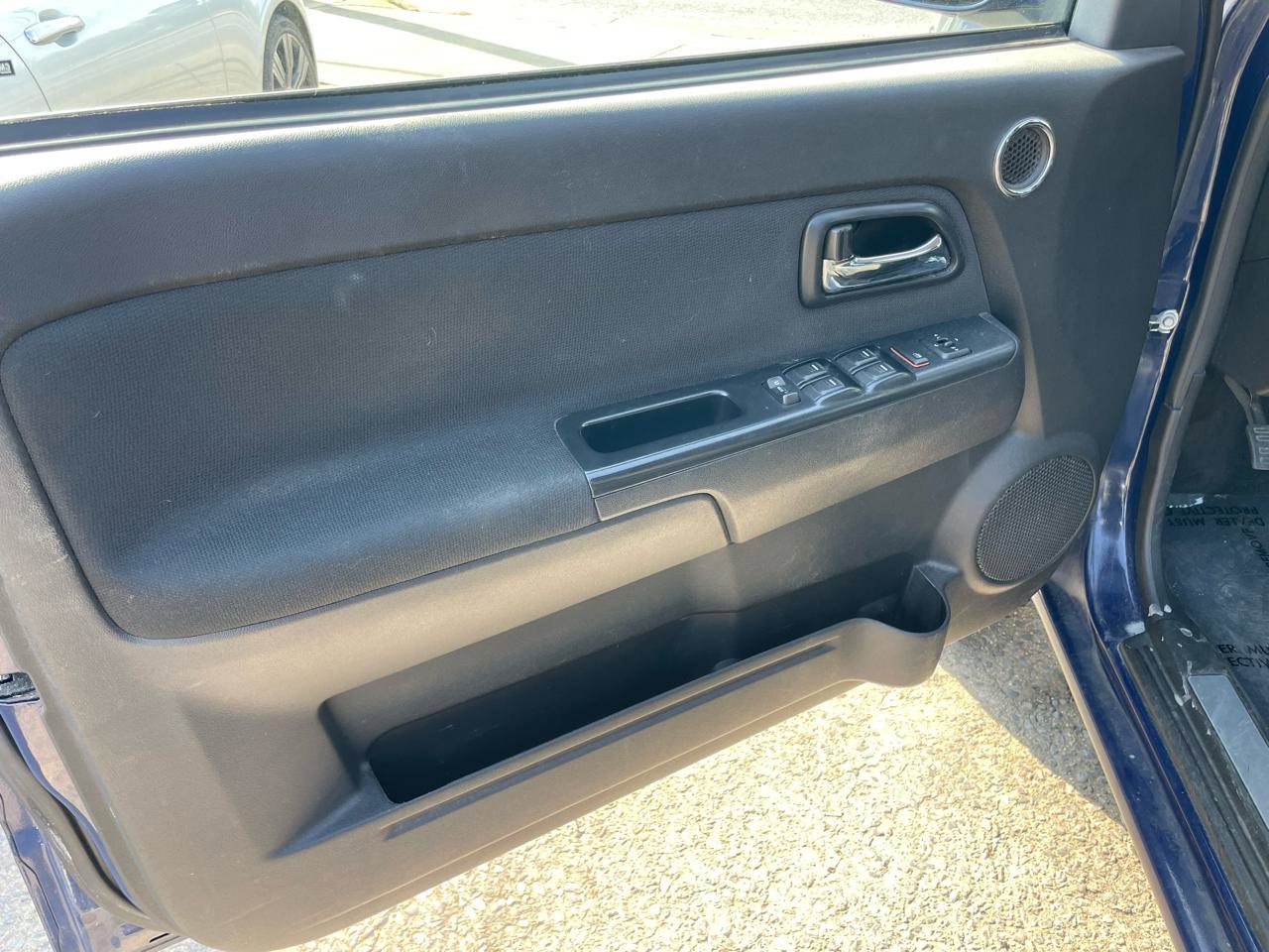 Used 2010 Chevrolet Colorado LT image 29