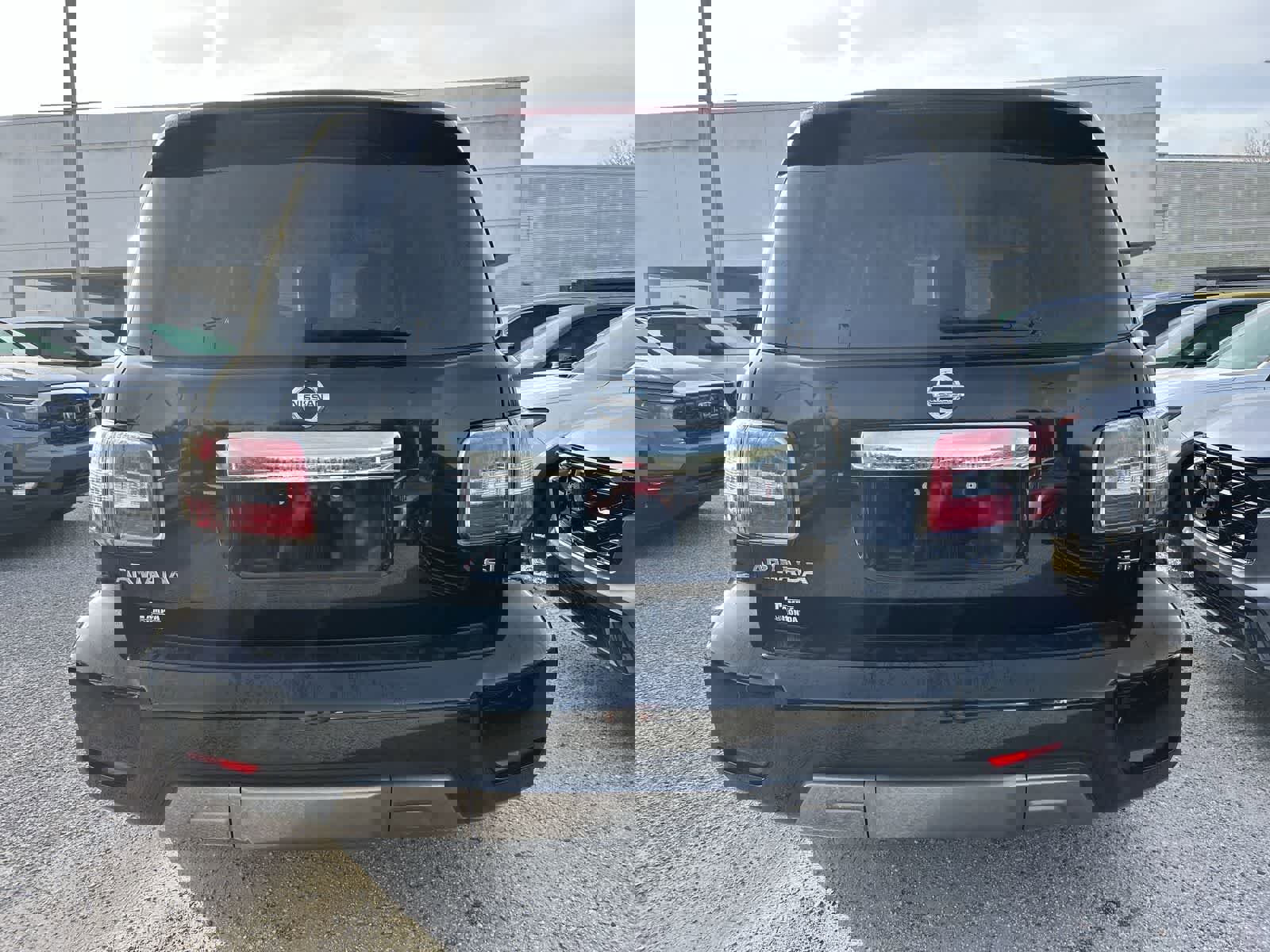 Used 2019 Nissan Armada SL w/ Premium Package image 5