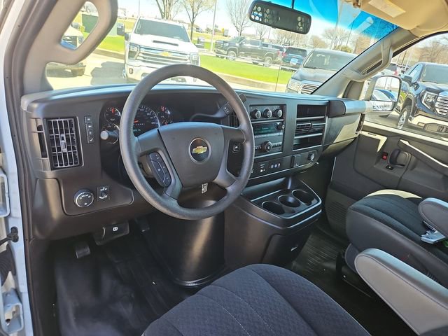 Used 2024 Chevrolet Express 2500 w/ Driver Convenience Package image 10