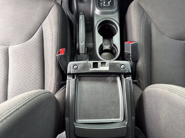 Used 2017 Jeep Wrangler Unlimited Sport AWD/4WD image 34