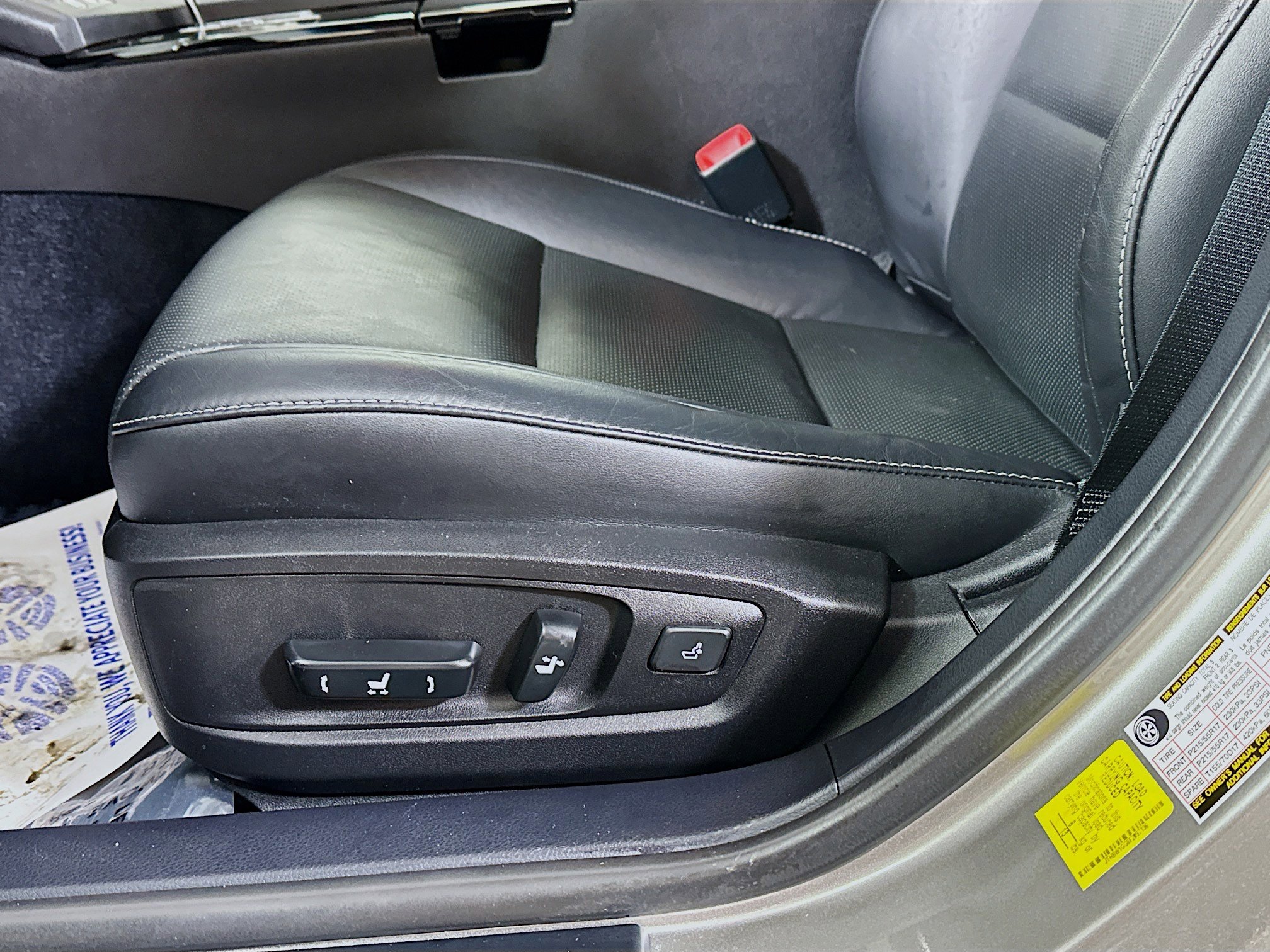 Used 2015 Lexus ES 300h w/ Navigation System Package FWD image 19