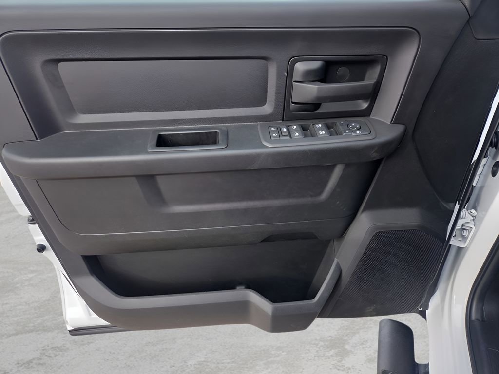 New 2026 RAM 5500 Tradesman w/ Chrome Appearance Group image 12