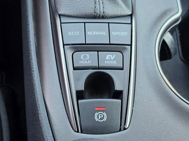 Used 2022 Toyota Camry SE w/ Audio Upgrade Package FWD image 27