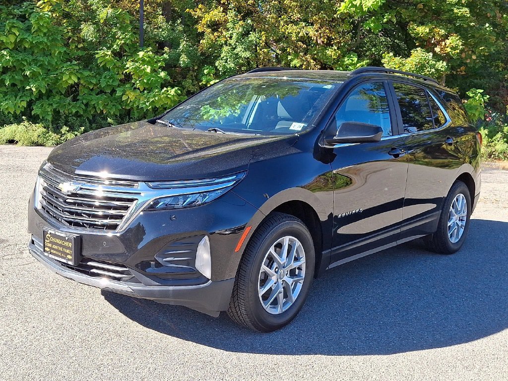 Used 2023 Chevrolet Equinox LT AWD/4WD image 3