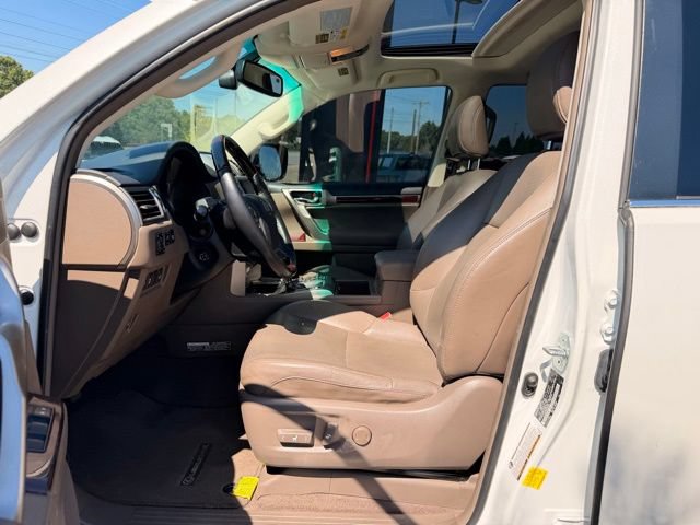 Used 2019 Lexus GX 460 Luxury AWD/4WD image 23