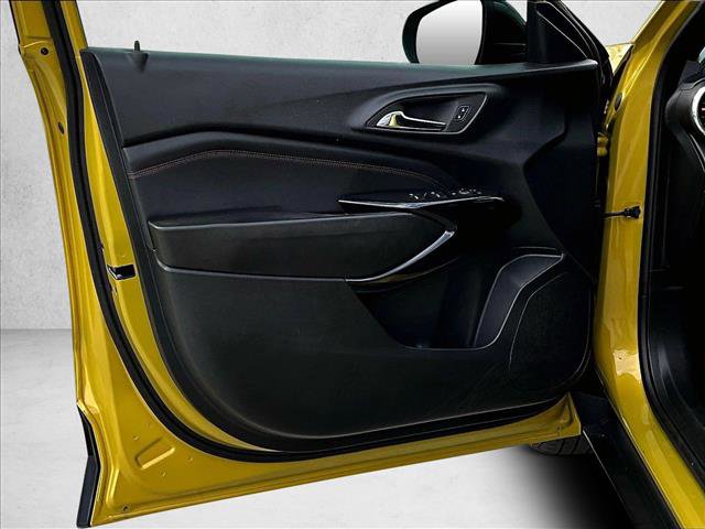 Certified 2024 Chevrolet Trax RS image 16