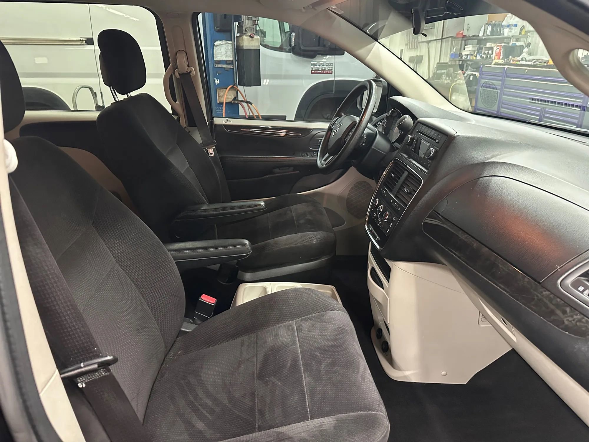 Used 2014 Dodge Grand Caravan SE w/ Quick Order Package 29E SE image 15