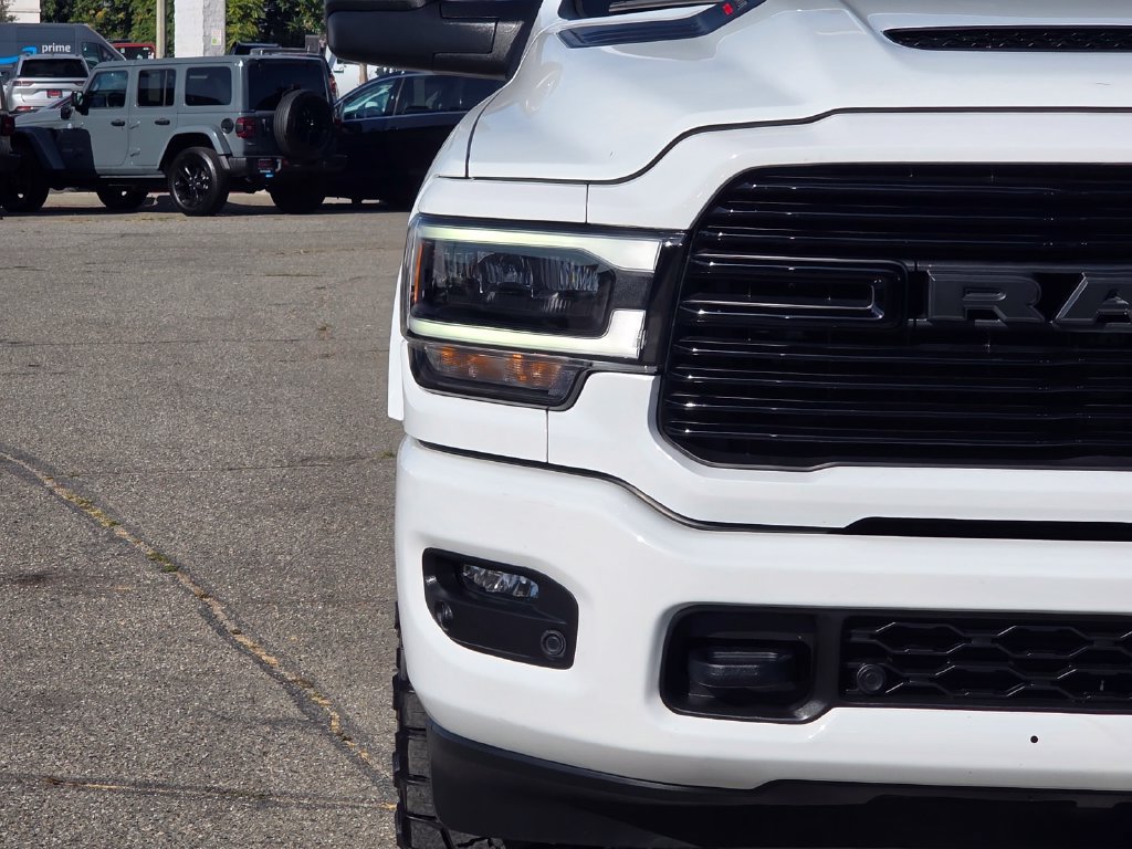 Used 2024 RAM 3500 Laramie w/ Night Edition AWD/4WD image 3