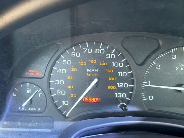 Used 2002 Saturn L-Series L100 w/ Special Edition Pkg FWD image 15