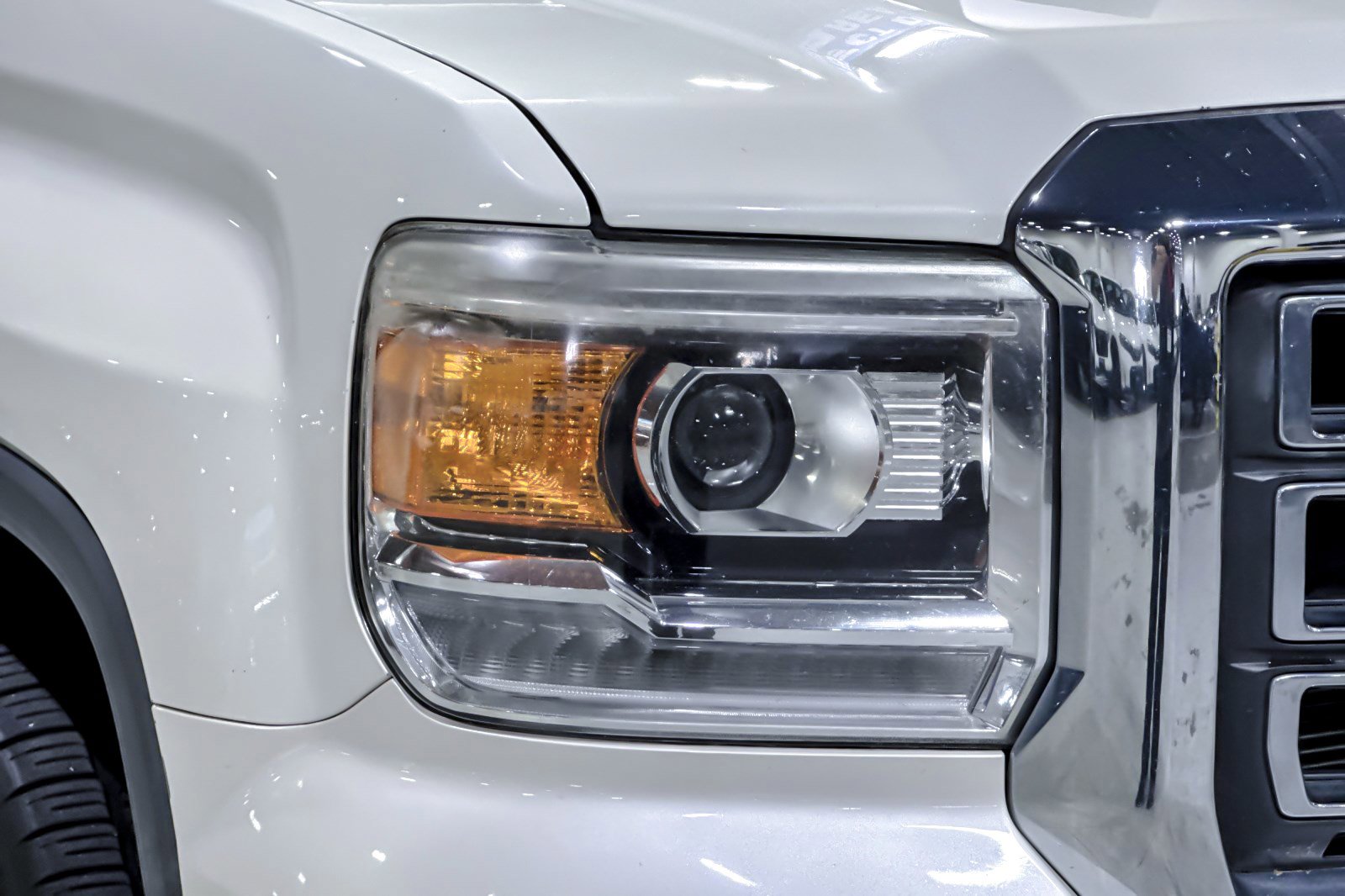 Used 2014 GMC Sierra 1500 SLT w/ SLT Crew Cab Value Package RWD image 10