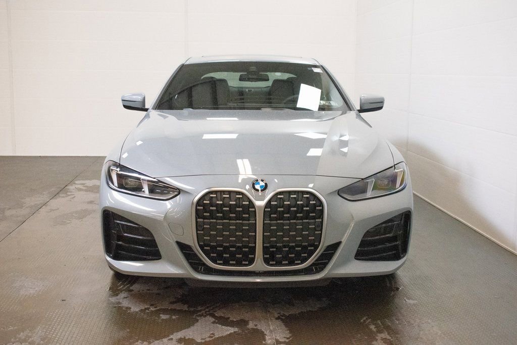 New 2026 BMW 430i xDrive Coupe w/ M Sport Package AWD/4WD image 2