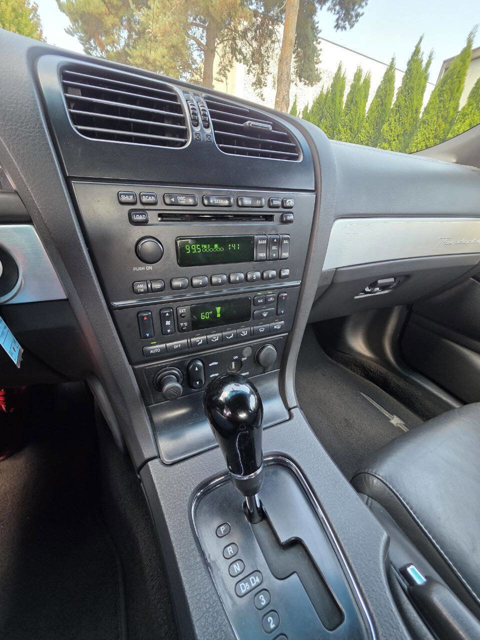 Used 2002 Ford Thunderbird Deluxe 2dr Convertible image 14
