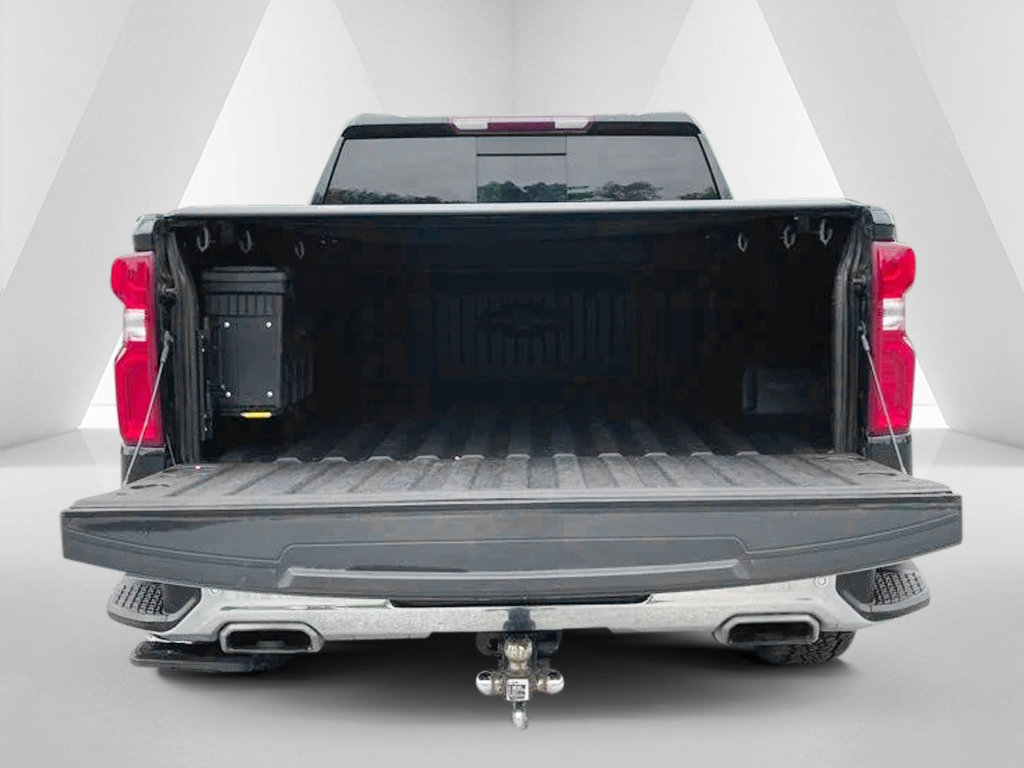 Used 2024 Chevrolet Silverado 1500 LTZ AWD/4WD image 8