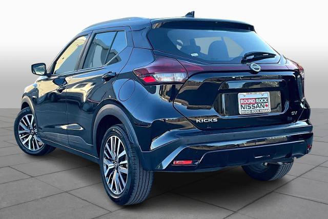 Certified 2021 Nissan Kicks SV image 11