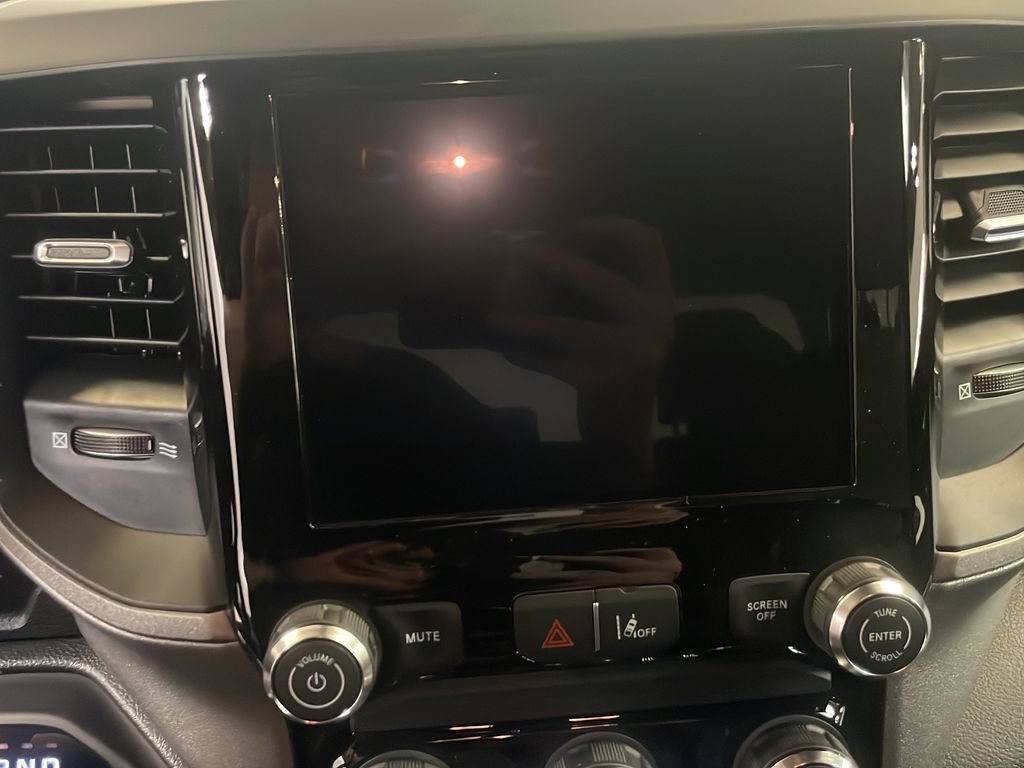 New 2026 RAM 1500 Tradesman AWD/4WD image 19