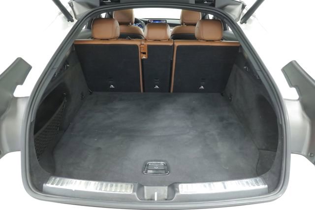 Used 2022 Mercedes-Benz GLC 300 4MATIC Coupe image 38
