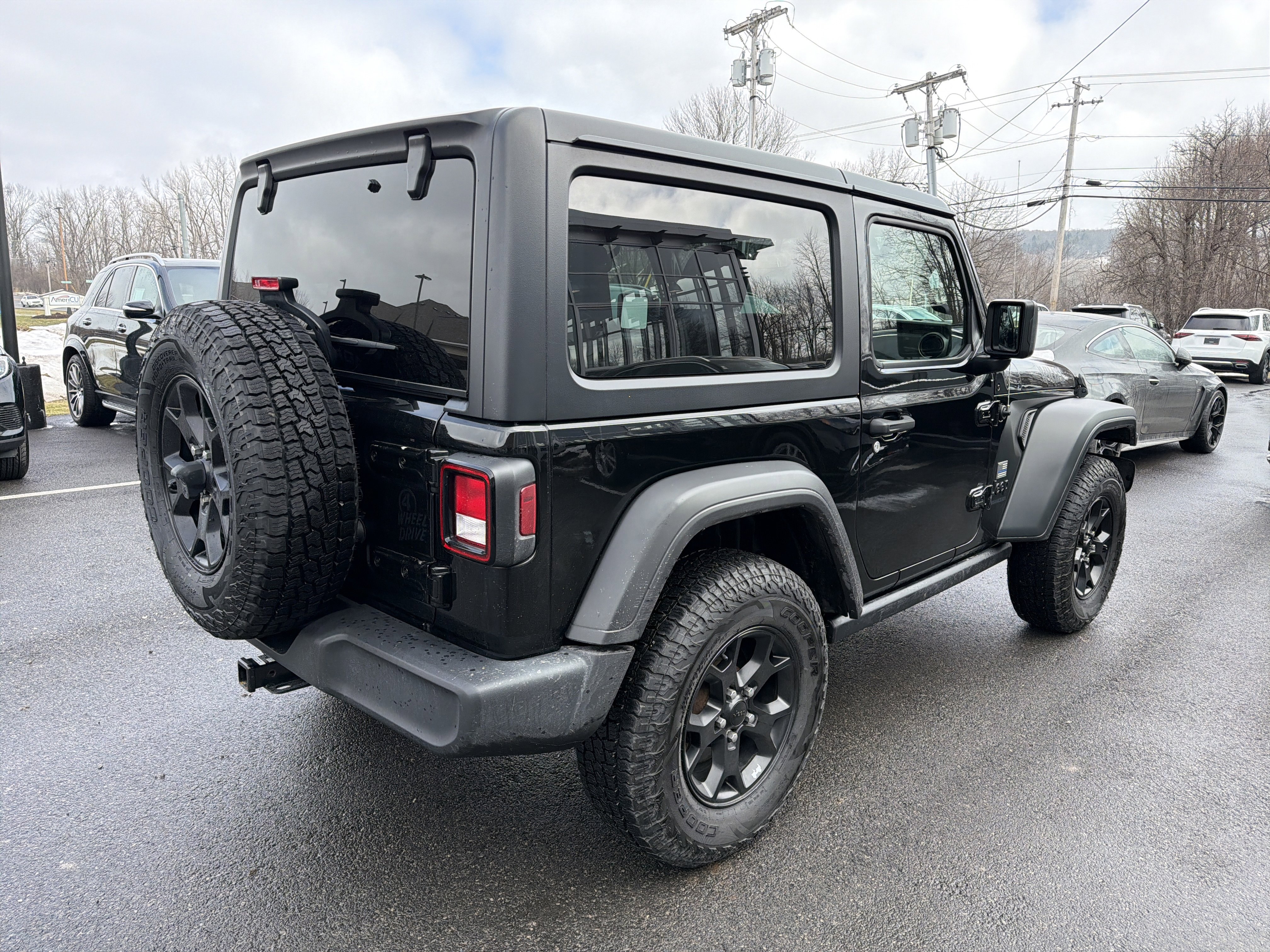 Used 2021 Jeep Wrangler Sport image 7