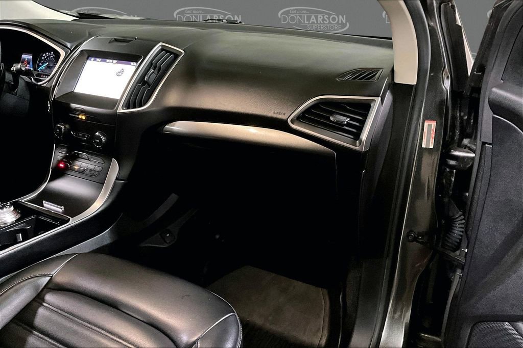 Used 2019 Ford Edge SEL w/ Equipment Group 201A image 29