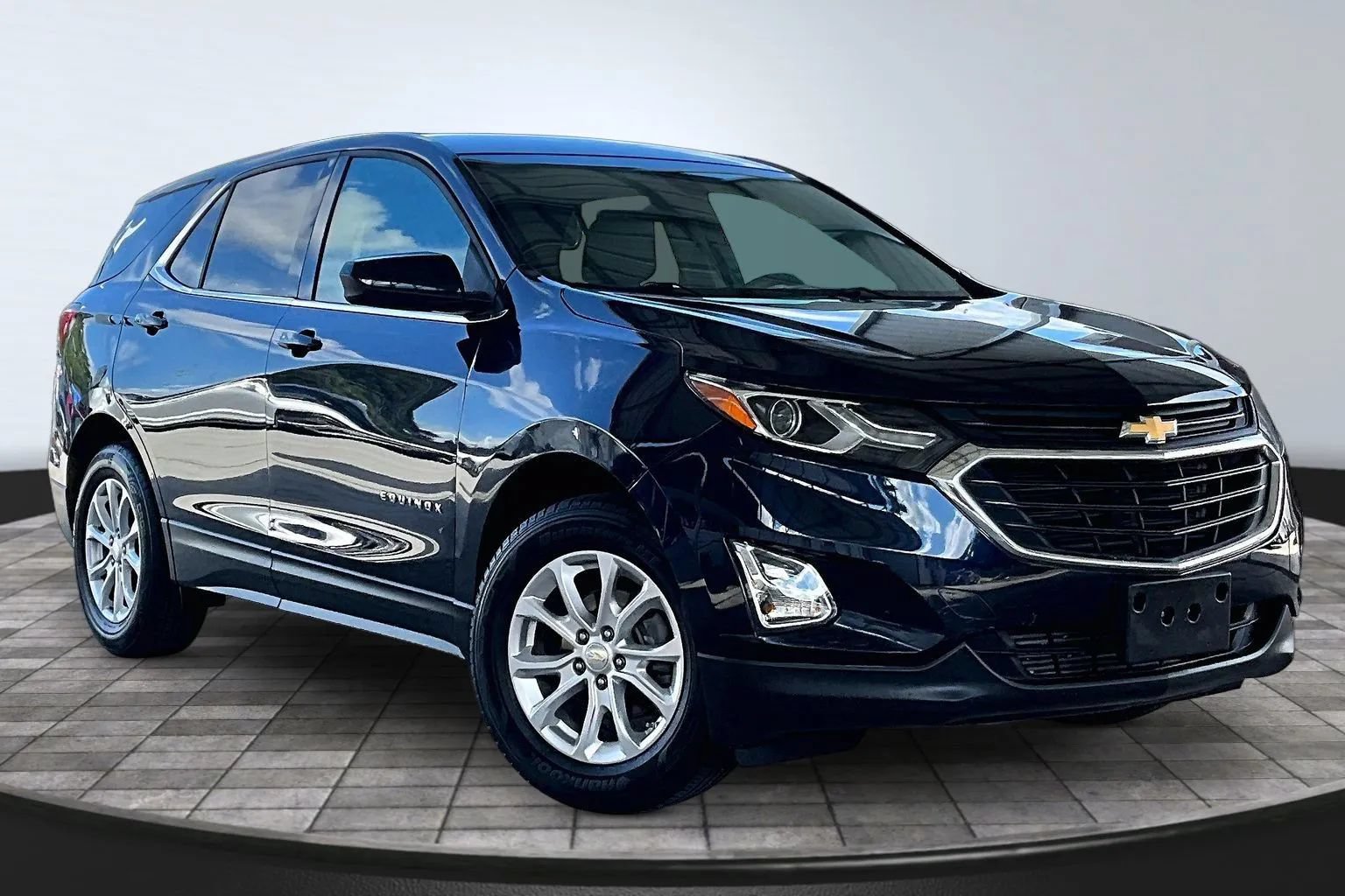 Used 2020 Chevrolet Equinox LT AWD/4WD image 3