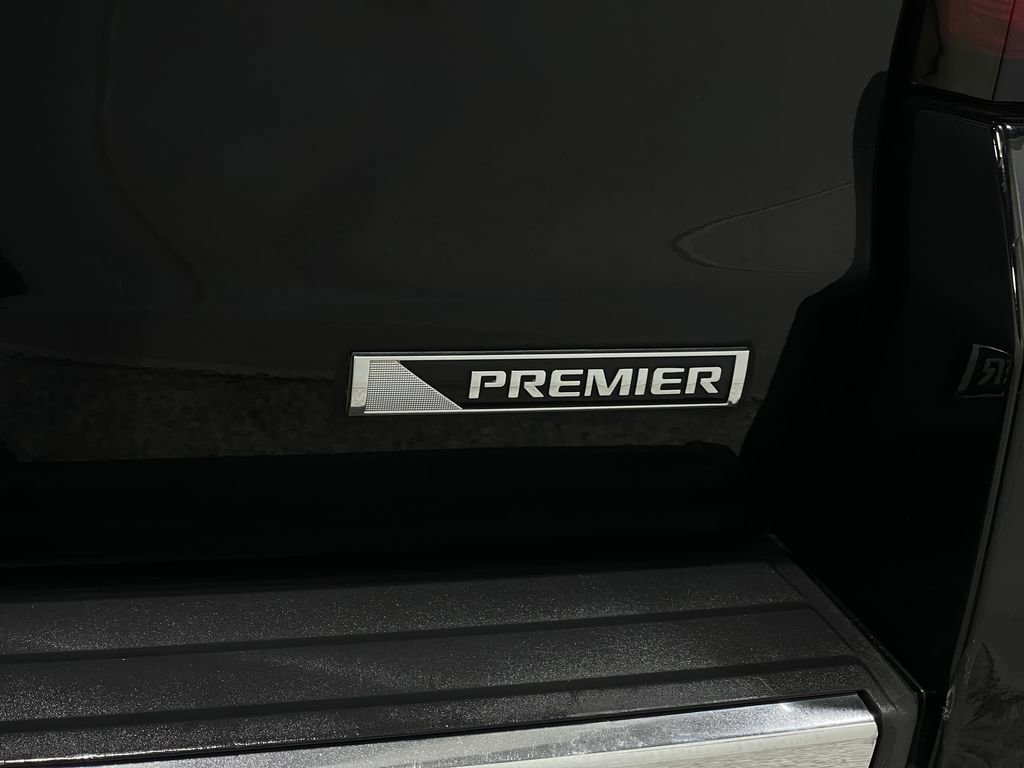 Used 2018 Chevrolet Tahoe Premier image 42