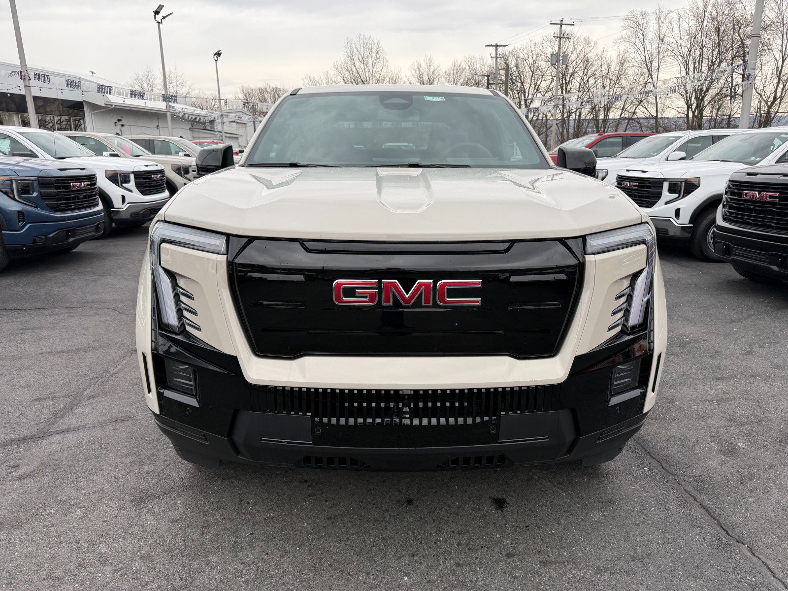 New 2026 GMC Sierra EV Elevation image 8