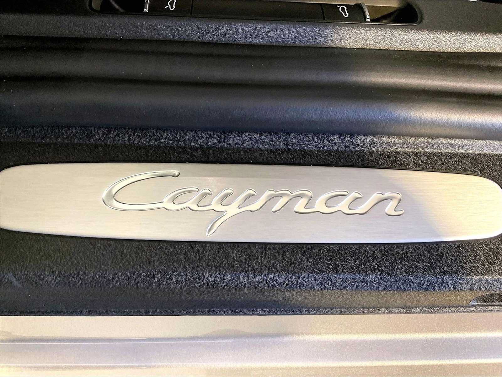 Certified 2024 Porsche 718 Cayman RWD image 19