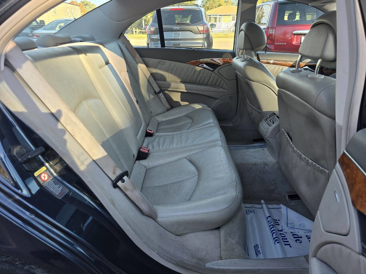 Used 2005 Mercedes-Benz E 320 4MATIC Sedan image 12