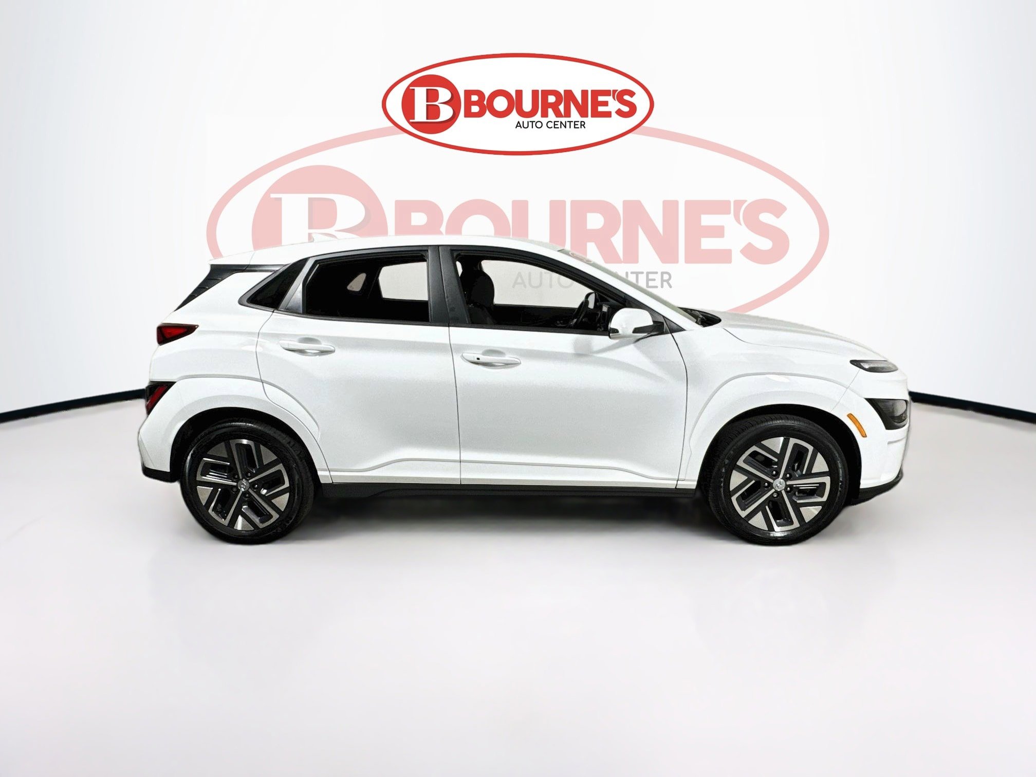 Used 2023 Hyundai Kona SE FWD image 9