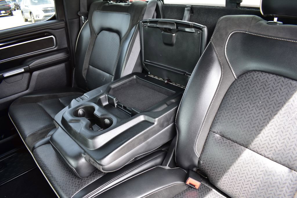 Used 2019 RAM 1500 Laramie AWD/4WD image 30