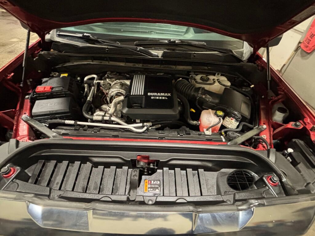 Used 2024 GMC Sierra 1500 AT4 w/ Technology Package image 30