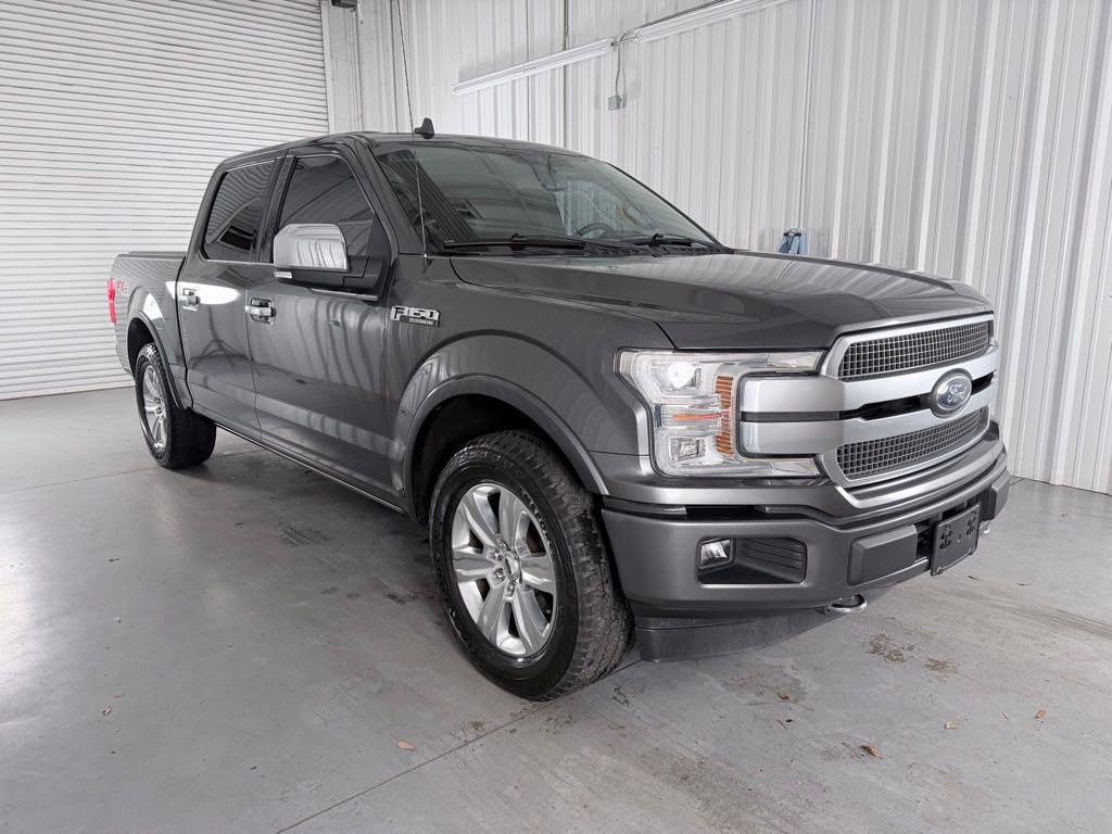 Used 2018 Ford F150 Platinum w/ Equipment Group 701A Luxury image 3