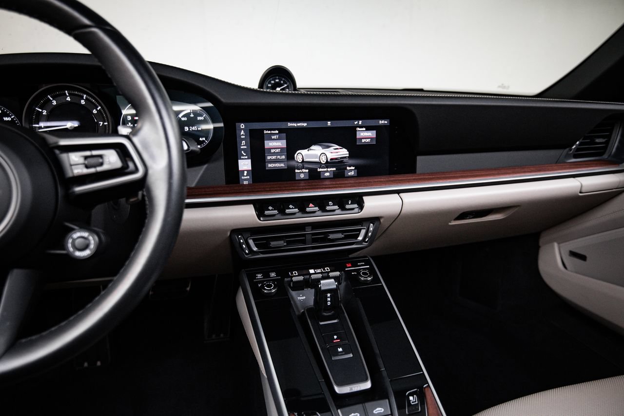 Certified 2020 Porsche 911 Carrera S RWD image 19