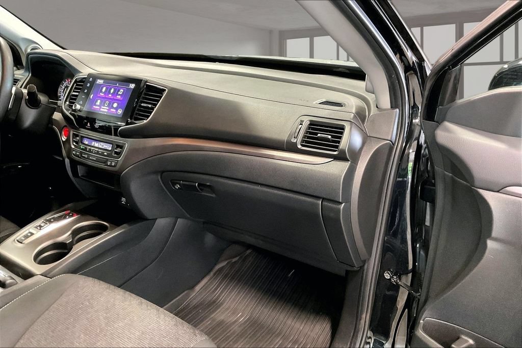 Used 2021 Honda Ridgeline Sport image 28