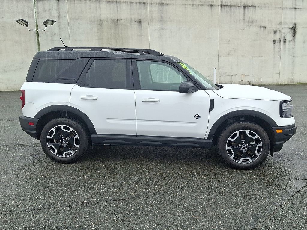Used 2023 Ford Bronco Sport Outer Banks image 10